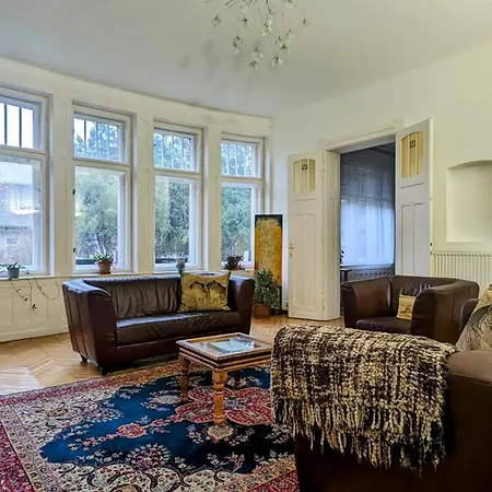 Magyaros-szecesszios Budapest