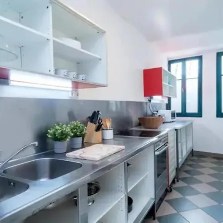 Magyaros-szecesszios Apartman Budapest